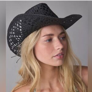 NEW Urban Outfitters Dakota Straw Cowboy Hat